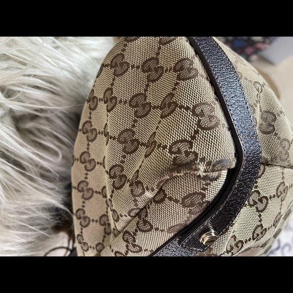 Authentic GG Gucci Canvas Abbey Tote - Picture 13 of 16